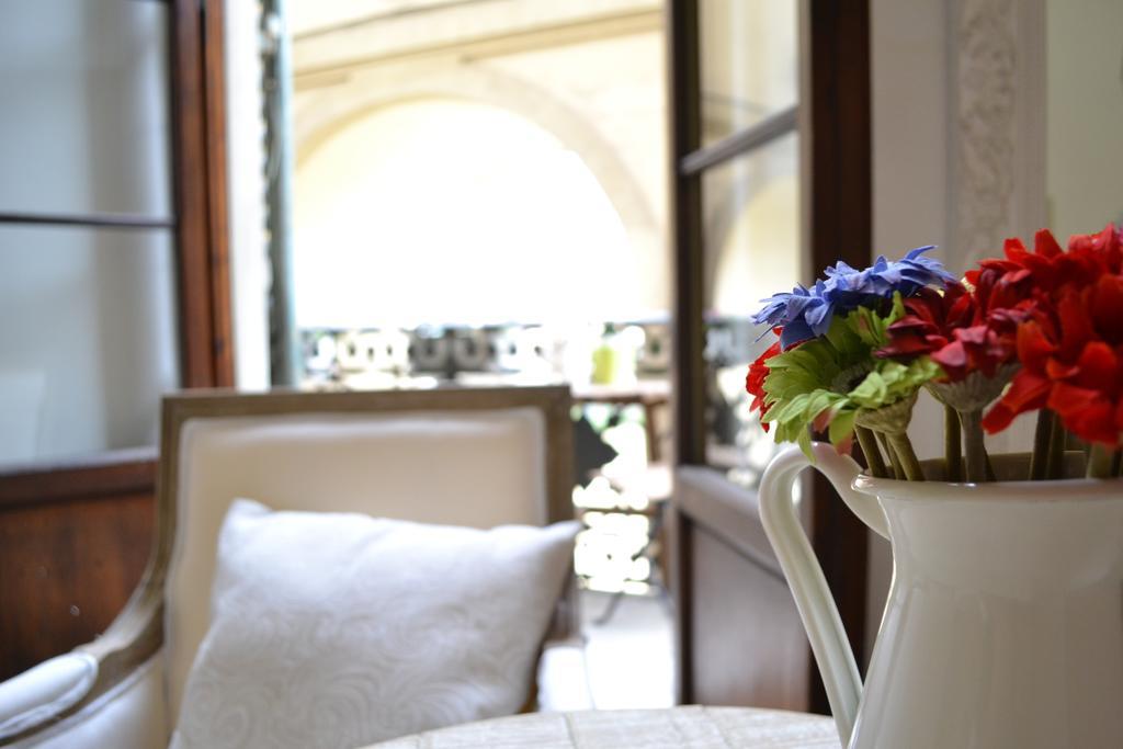 Pontevecchio Relais Bed & Breakfast Florence Exterior photo